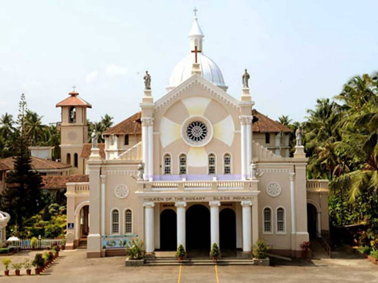 Our lady of Rosary Cathedral - Sayara Tours and Travels